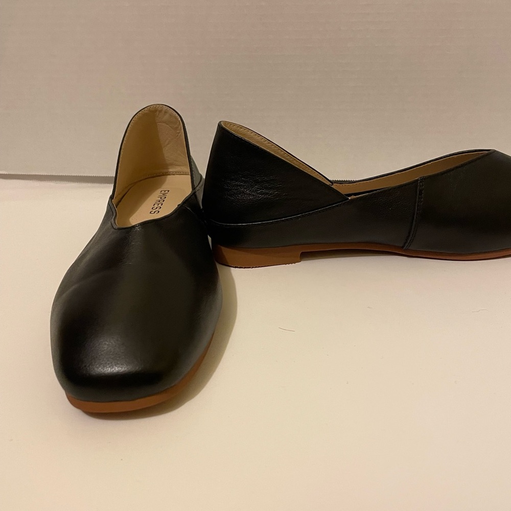 Empress square toe flats